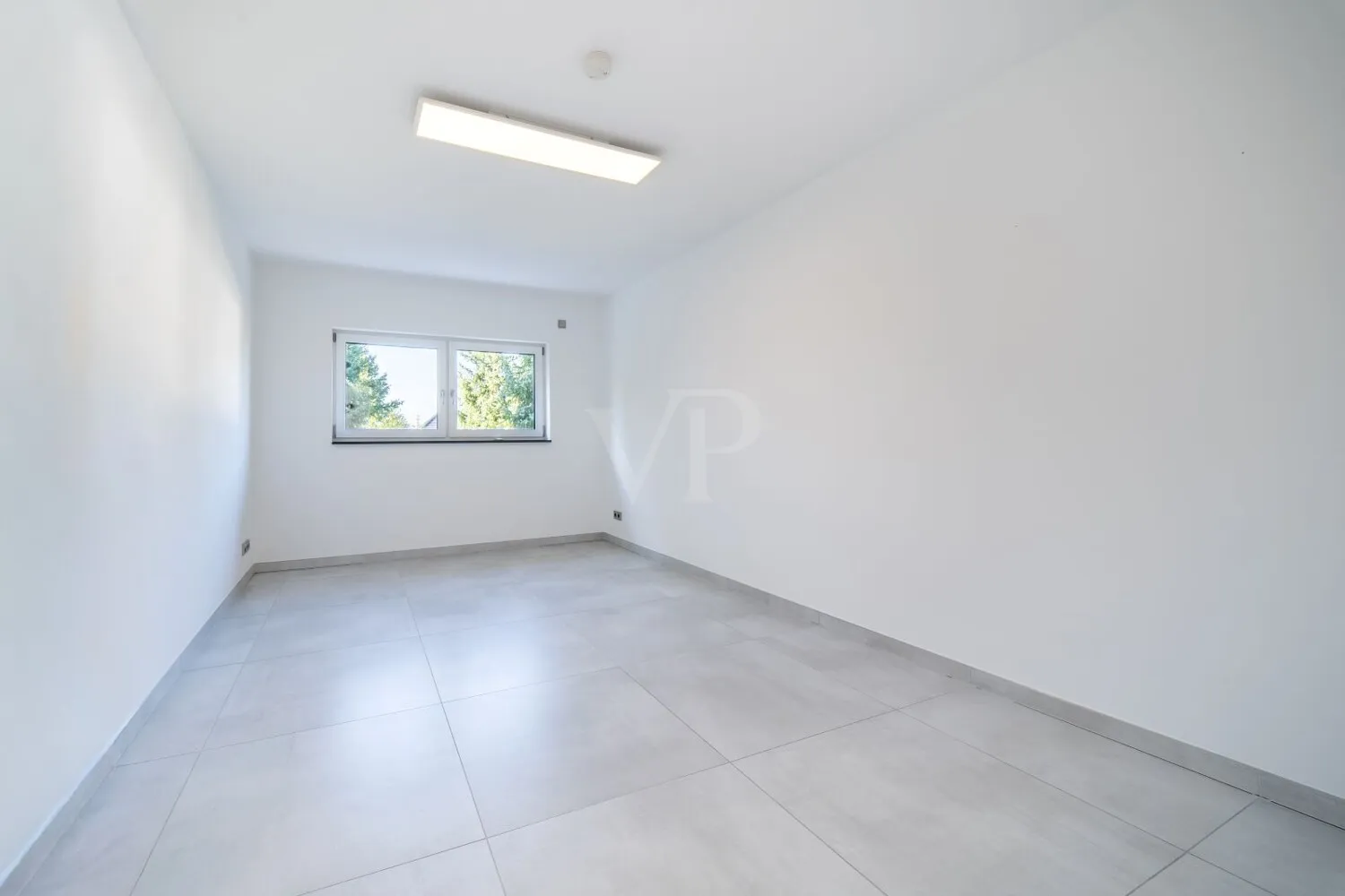 Zimmeransicht/ Büro