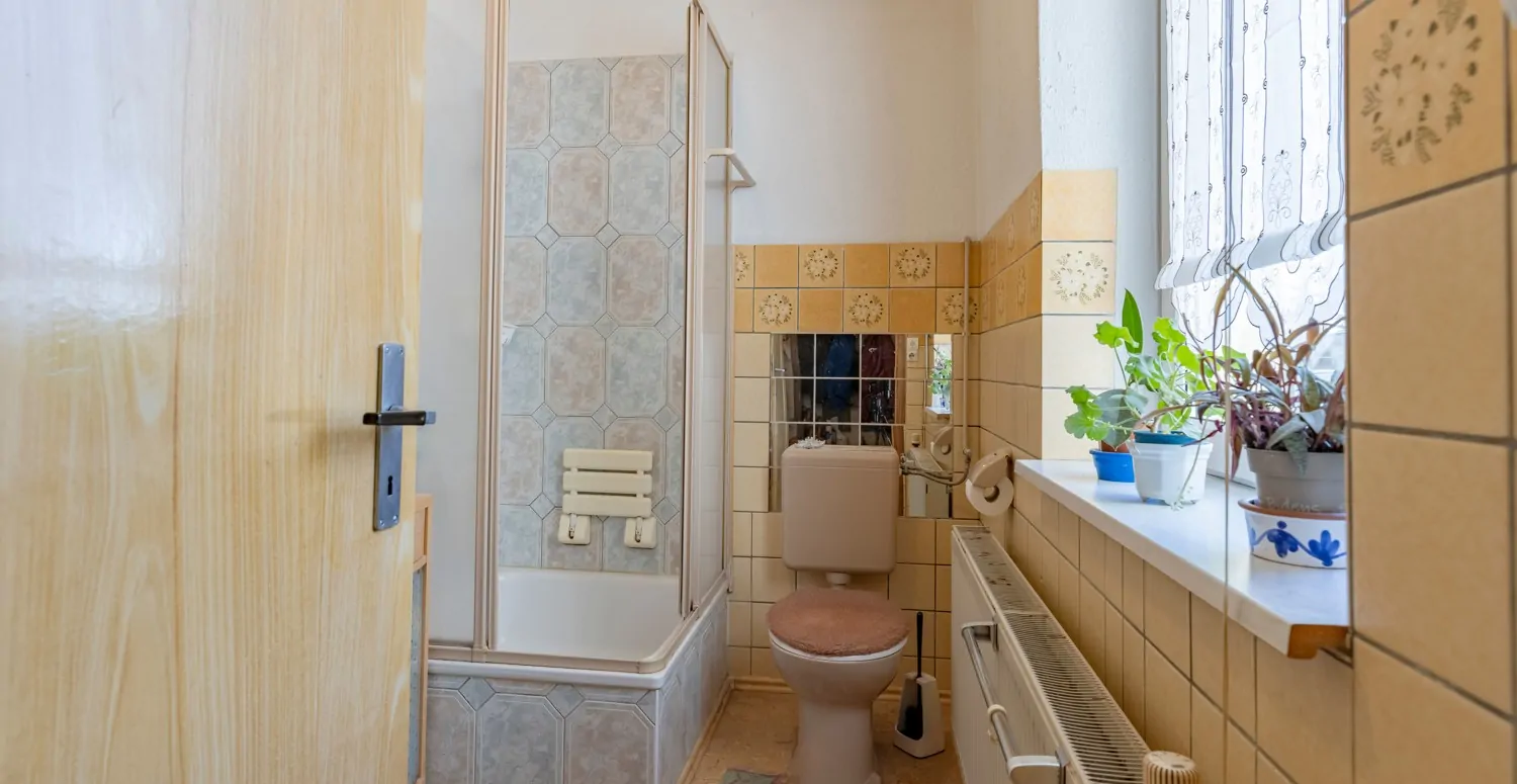 Familienbad mit Dusche