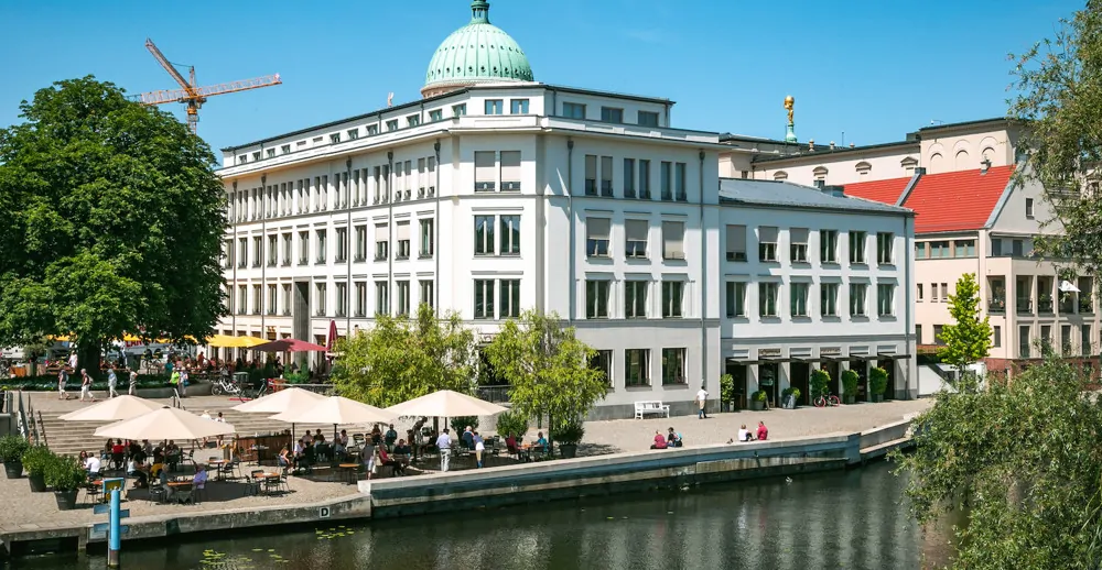 Otto-Braun-Platz an der Alten Fahrt