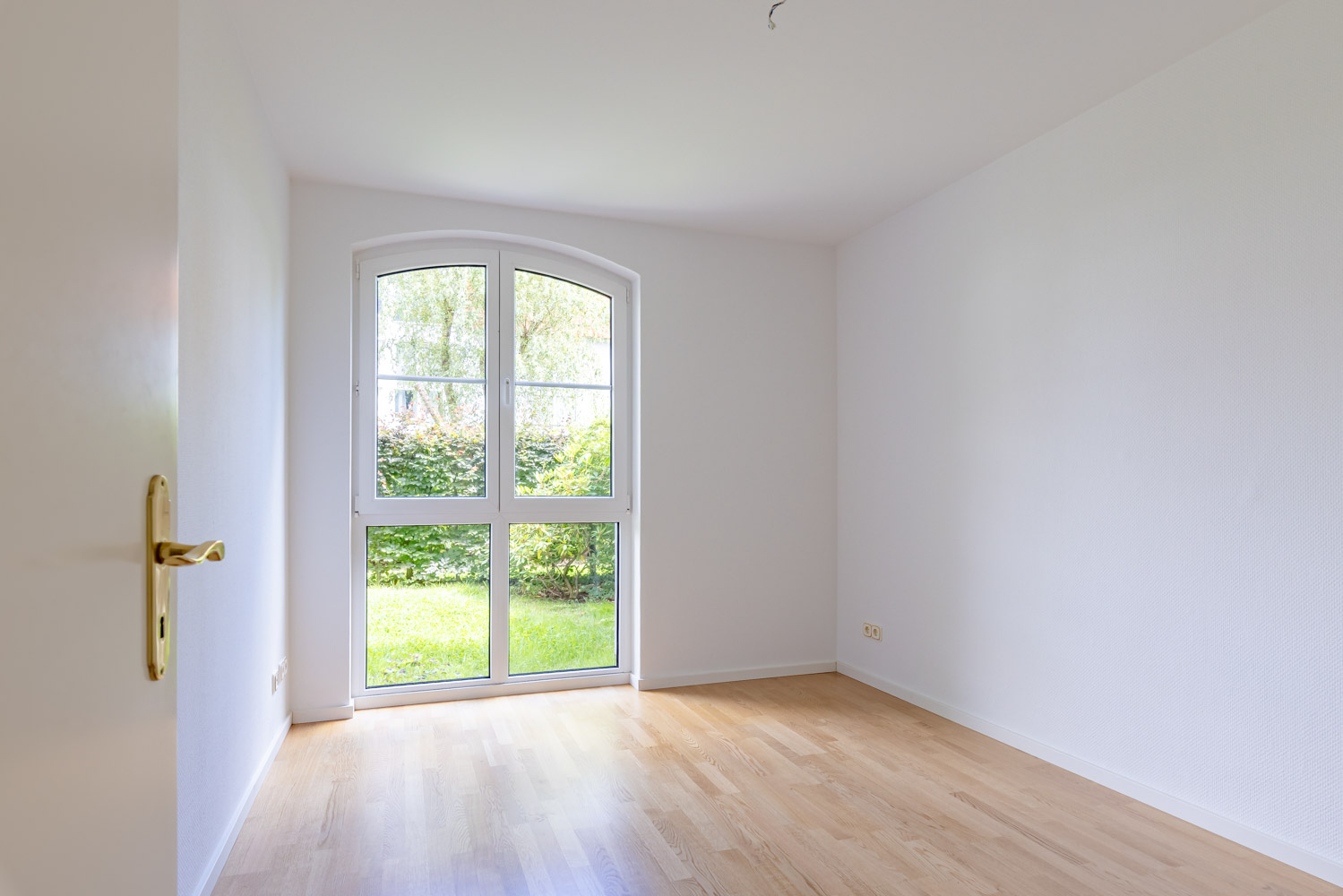 Traumhafte Erdgeschosswohnung mit Garten