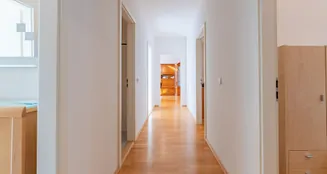 von_poll_real_estate_property_22109033_image_1