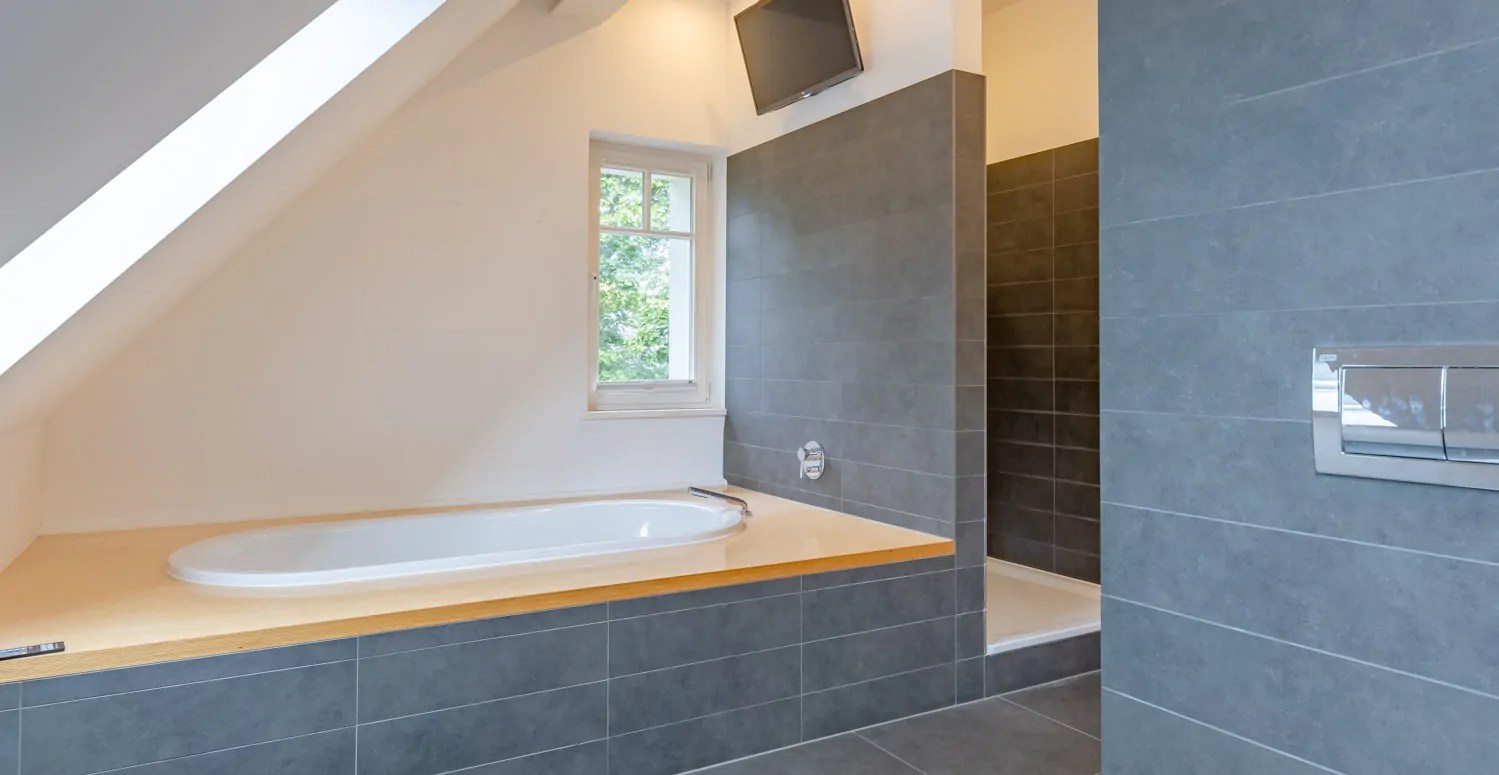 Badezimmer Dachgeschoss