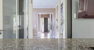 von_poll_real_estate_property_24109039_image_3