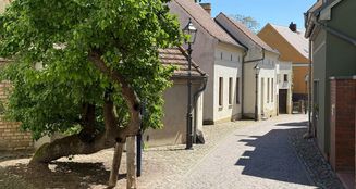 von_poll_real_estate_property_25310007_image_2