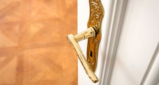 von_poll_real_estate_property_24109012_image_0