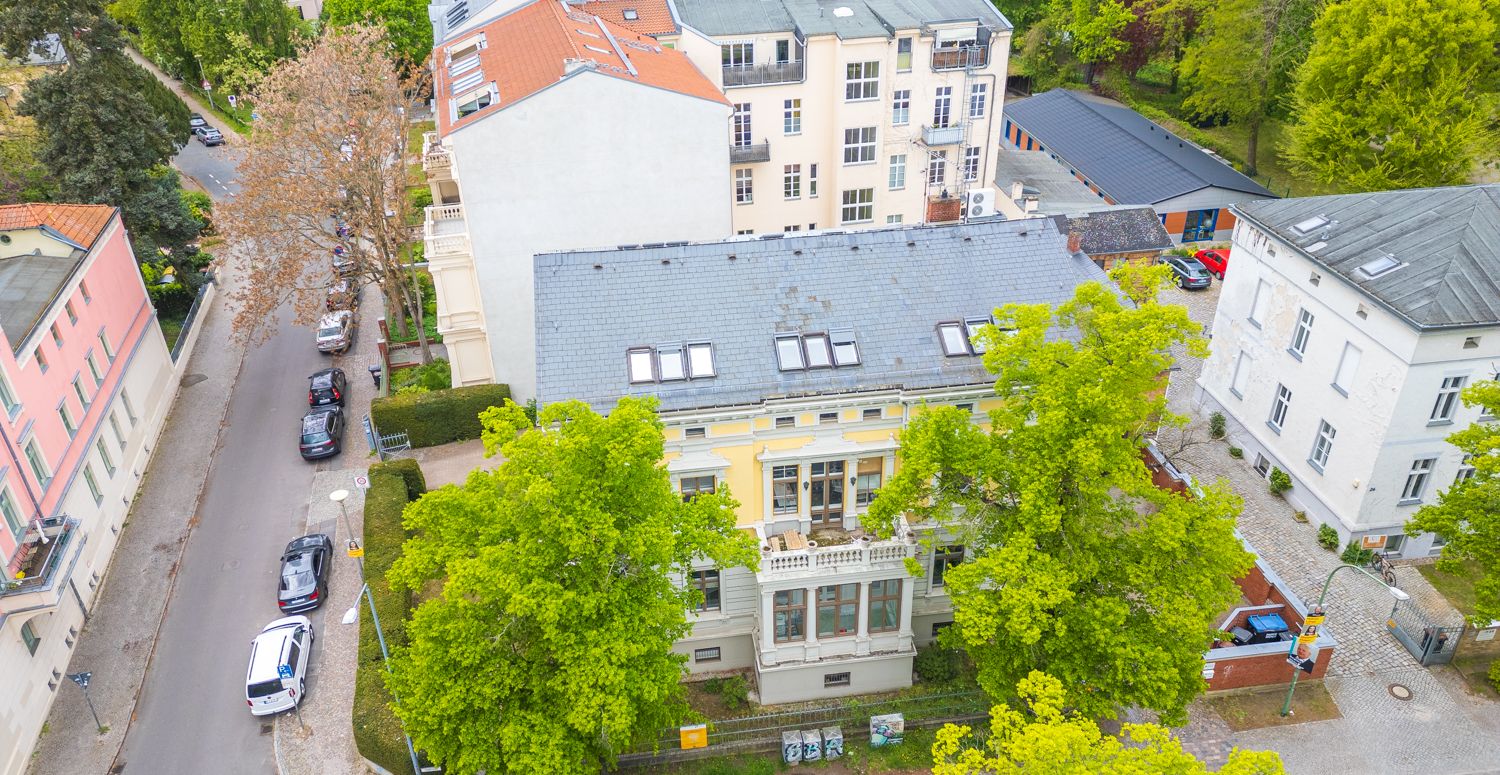 Straßenansicht