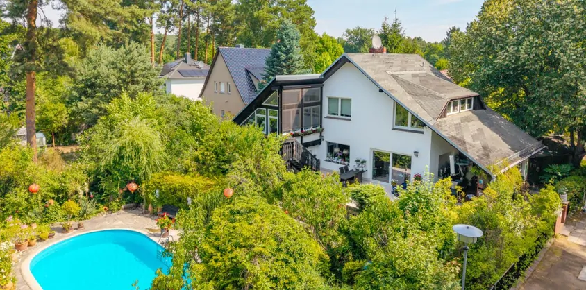 von Poll Immobilien GmbH