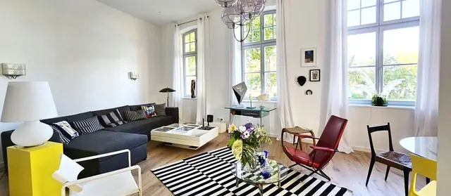 Wohn- und Arbeitszimmer II