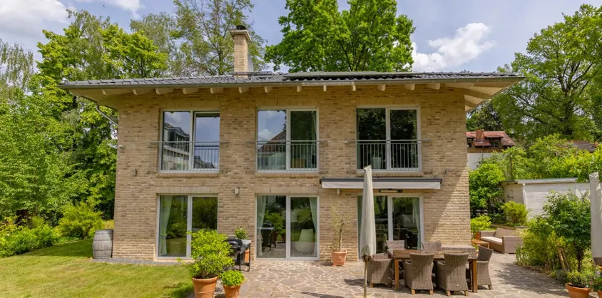 von Poll Immobilien GmbH