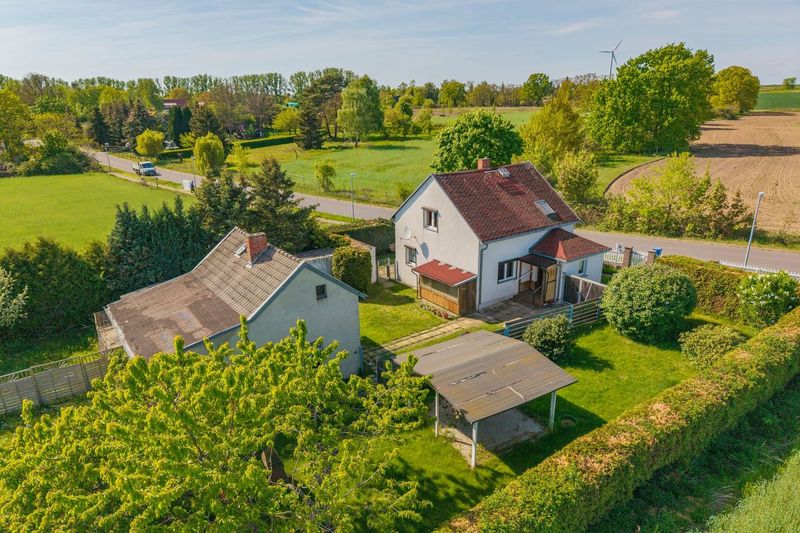 Haus und Nebengelaß