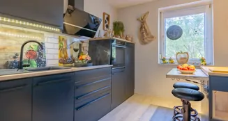 von_poll_real_estate_property_25109028_image_2