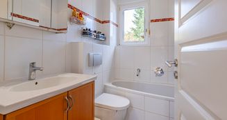 von_poll_real_estate_property_25109020_image_4