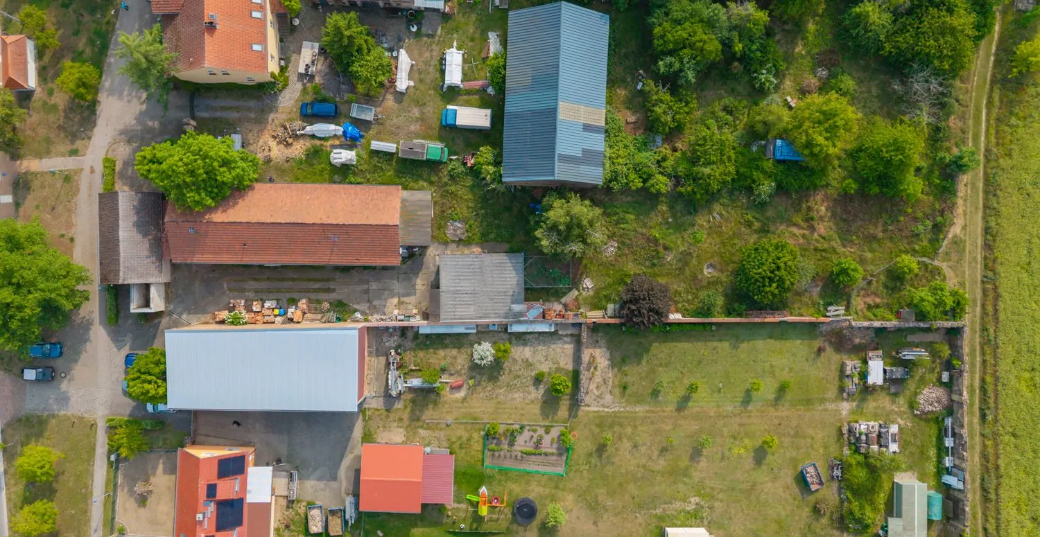 Haus und Garten von oben