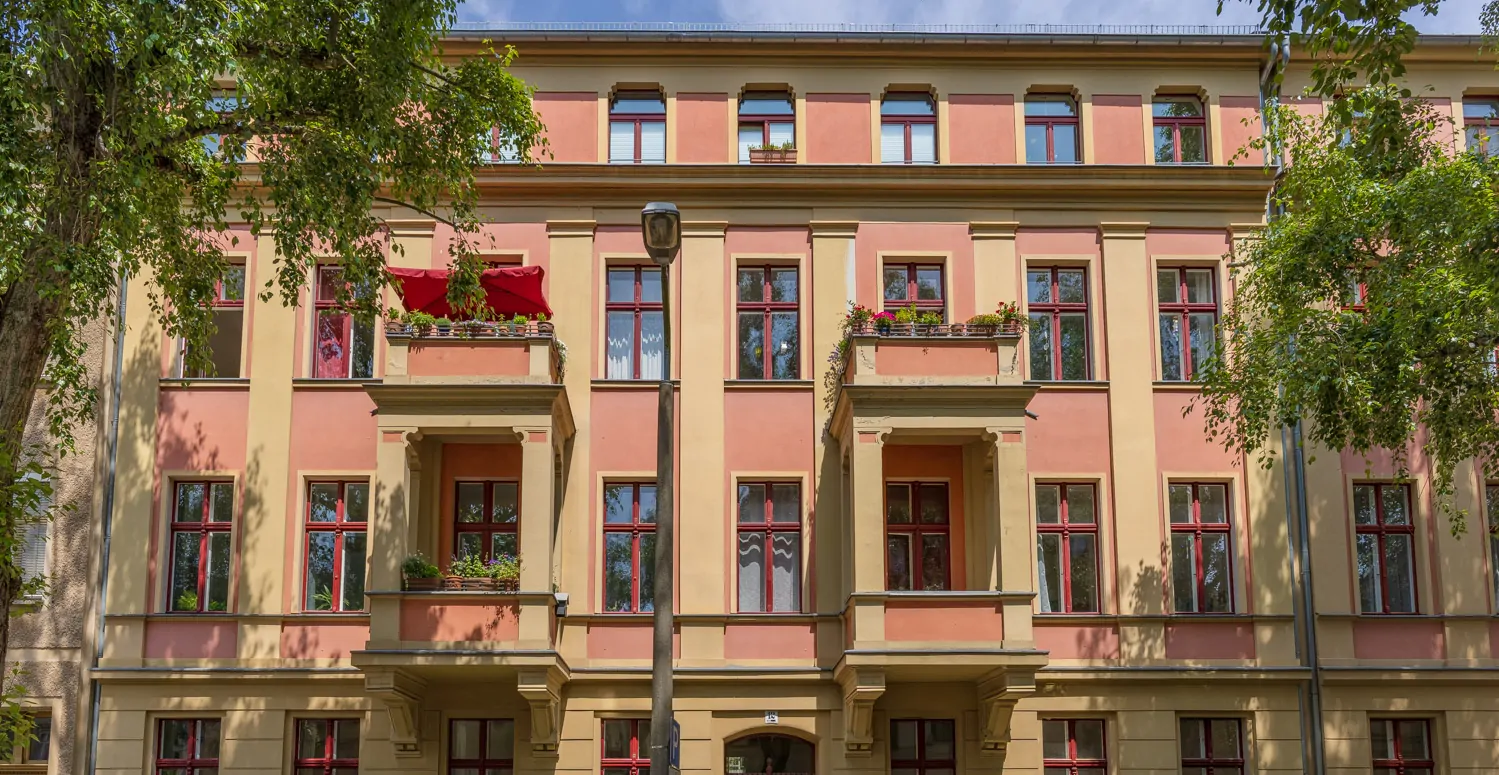 Schöne 2-Zimmer-Wohnung im historischen Mehrfamilienhaus