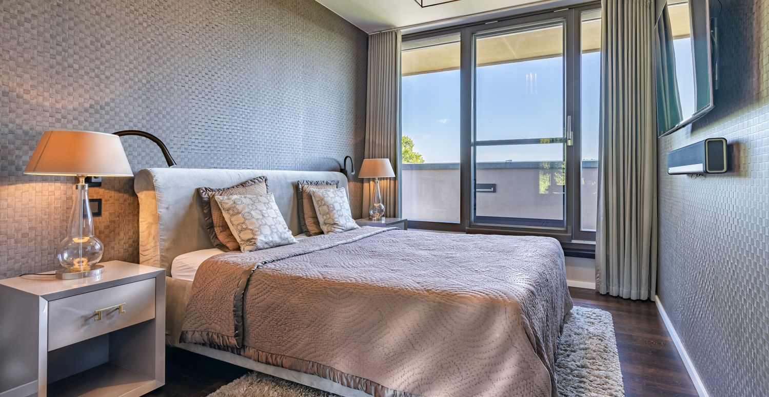Schlafzimmer 1
