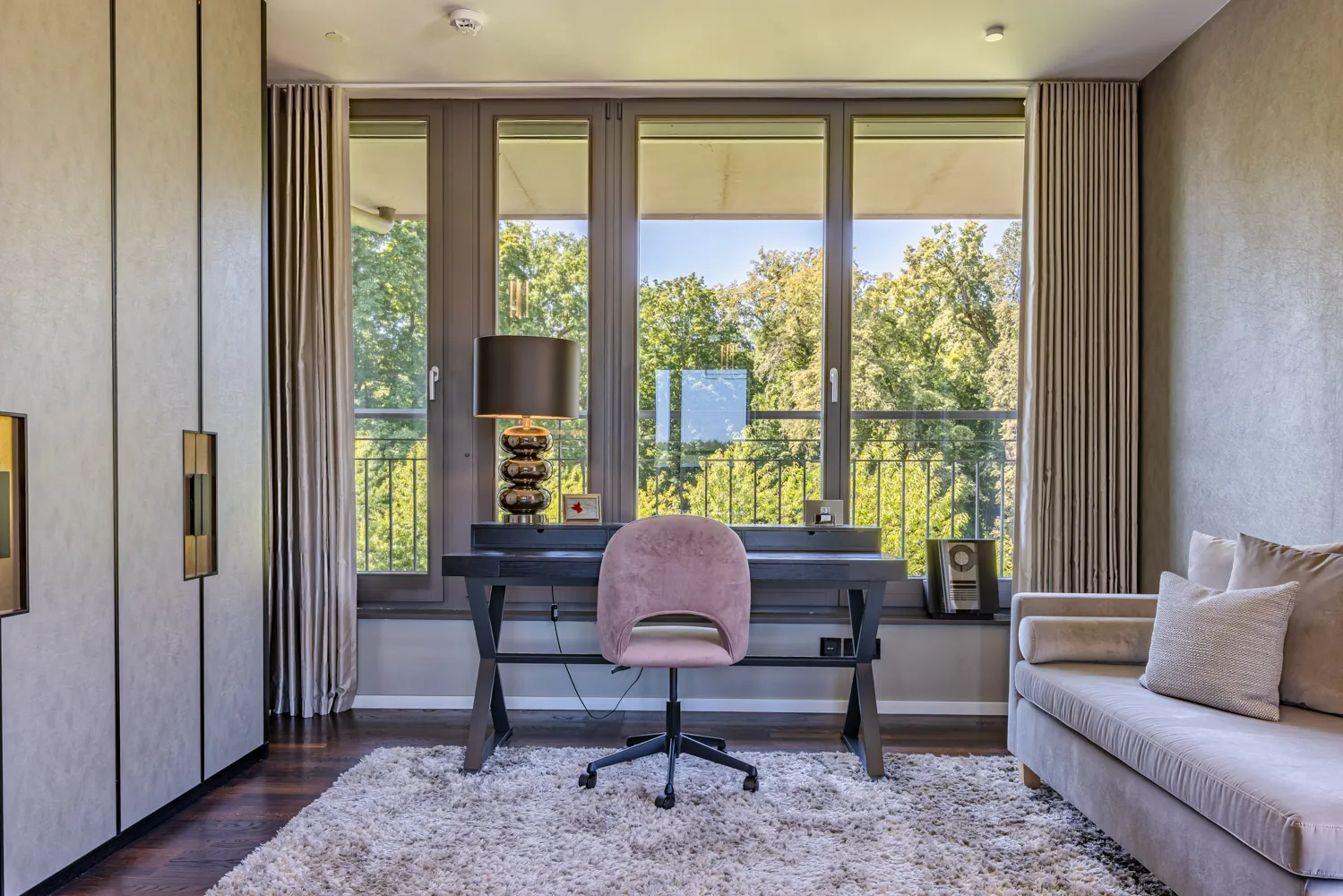 Arbeitszimmer / Ankleide