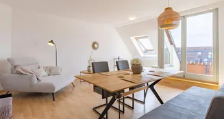 von_poll_real_estate_property_25310013_image_0