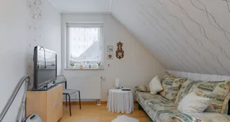 von_poll_real_estate_property_25310014_image_7