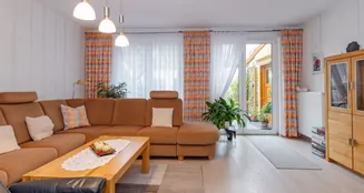 von_poll_real_estate_property_25310014_image_2