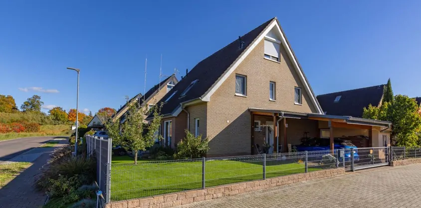 von Poll Immobilien GmbH