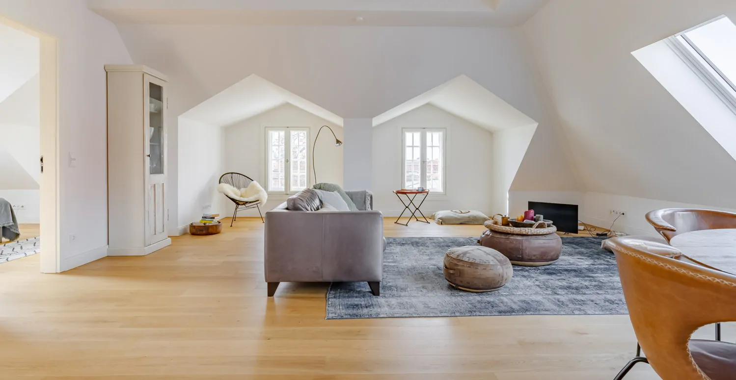 Licht durchfluteter  Wohnbereich