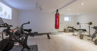 von_poll_real_estate_property_25109039_image_11