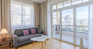 von_poll_real_estate_property_25109047_image_0