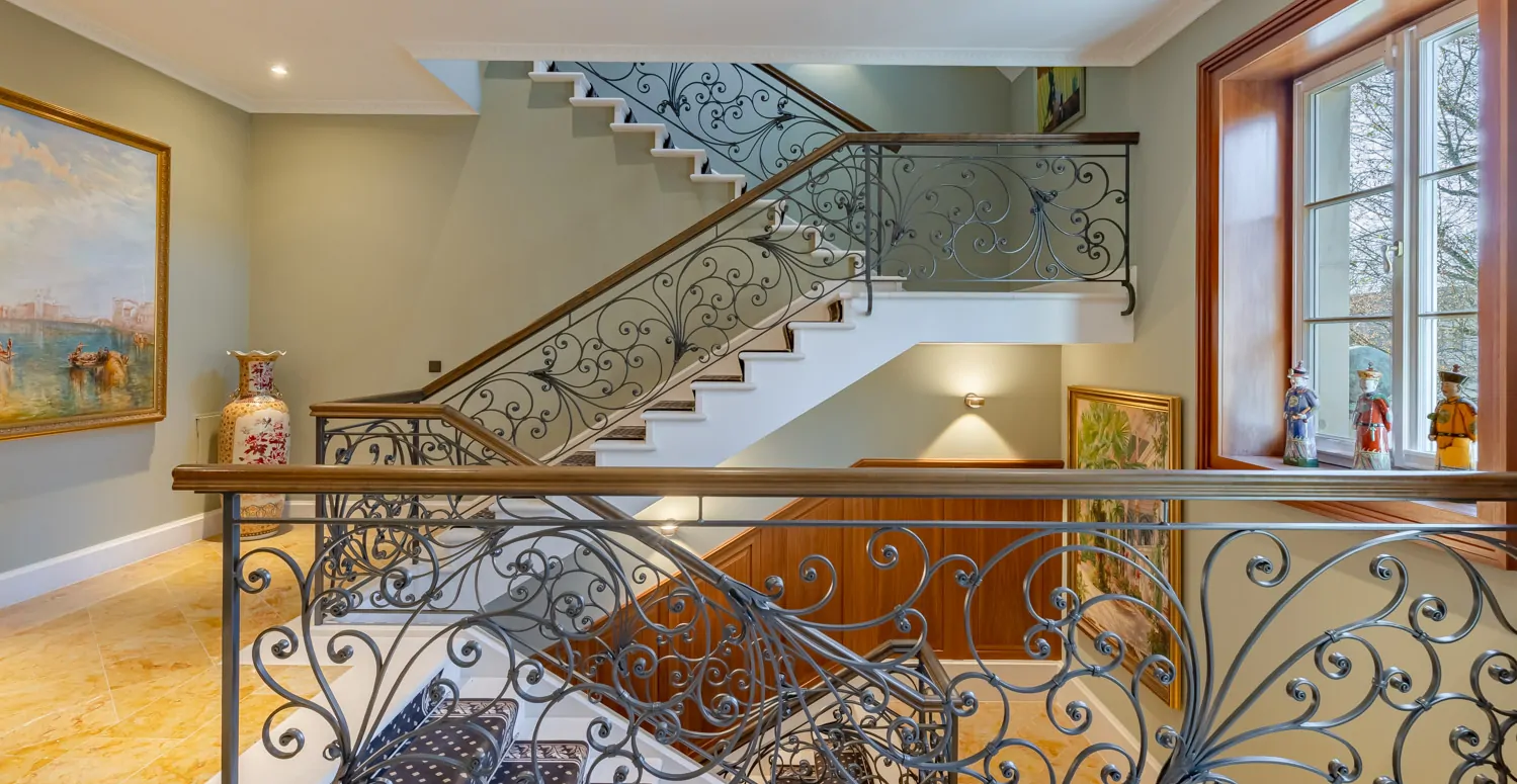 Representative staircase