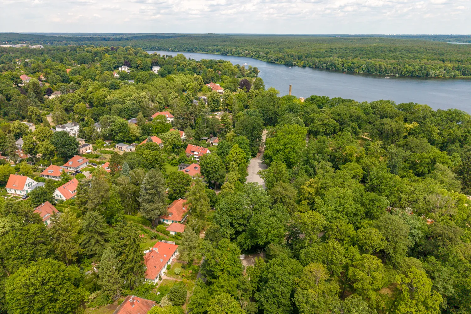 Einzeldenkmal im Unesco Weltkulturerbe nahe Jungfernsee
