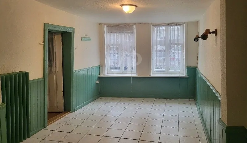 Erdgeschoss - ehemalige Gastronomie