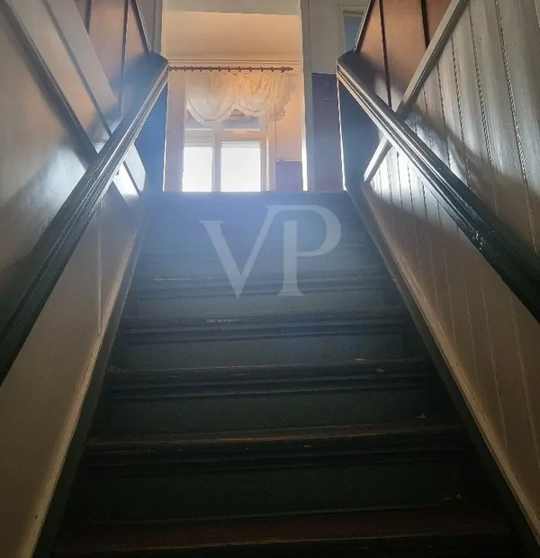 Treppenaufgang zum Obergeschoss