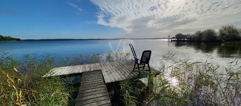 Reihenbootshaus, gepflegt, ausgebaut