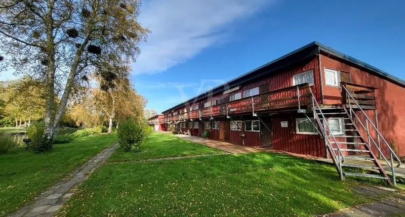 Reihenbootshaus, gepflegt, ausgebaut