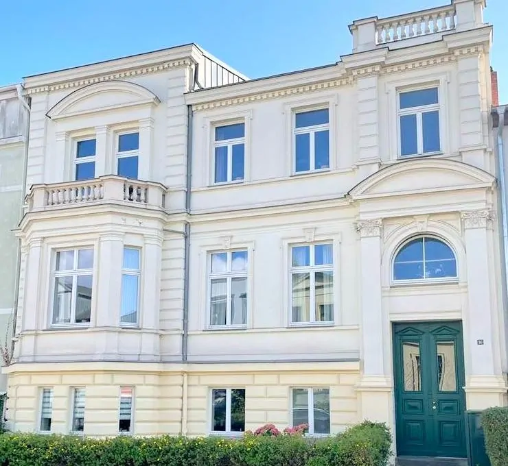 Denkmalgeschützte Stadtvilla mit Charme im Herzen von Schwerin - Liebhaberstück aus Familienbesitz