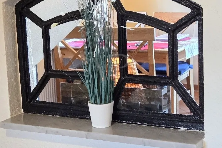 Einzigartiges Haus in erster Reihe am See