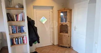 von_poll_real_estate_property_25086003_image_2