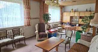 von_poll_real_estate_property_25086004_image_5