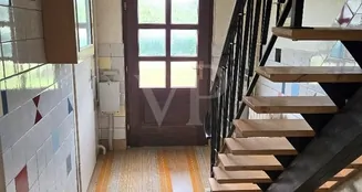 von_poll_real_estate_property_25086004_image_2