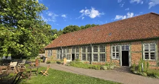 von_poll_real_estate_property_25086013_image_1