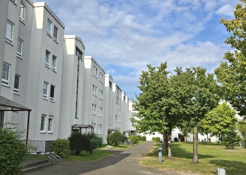 Zwei - Raum - Eigentumswohnung - ruhige Lage - guter Schnitt