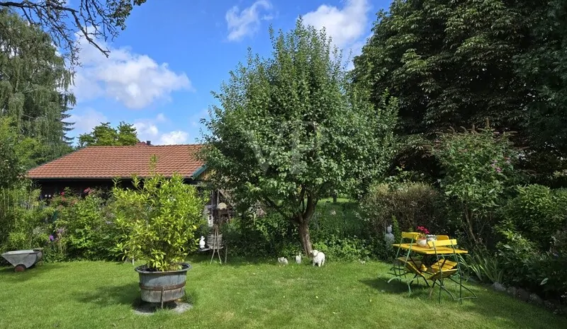 Saniertes Fachwerk-Landhaus mit großem Grundstück und historischem Charme