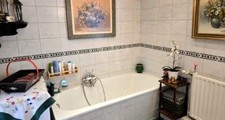 von_poll_real_estate_property_25086014_image_21