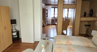 von_poll_real_estate_property_25086012_image_12