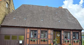 von_poll_real_estate_property_25086012_image_0