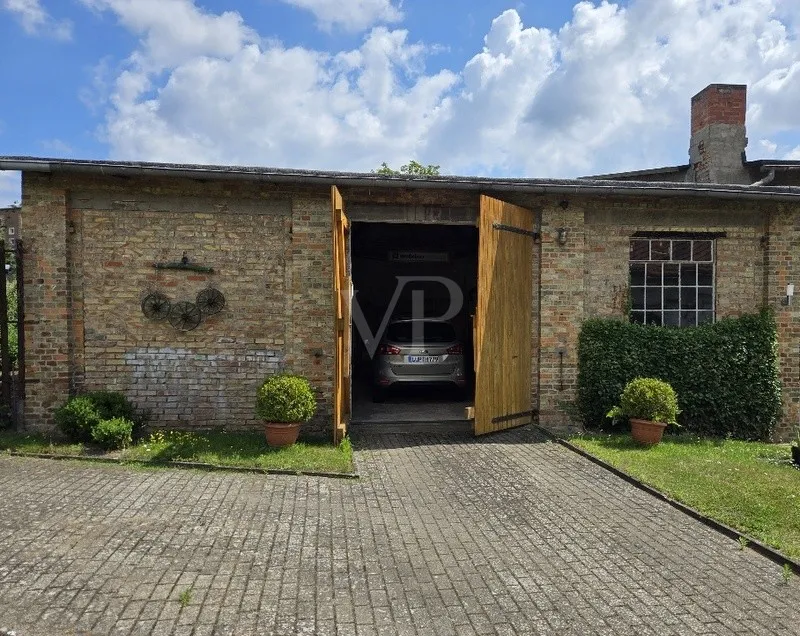 Halle für Autos oder Hobby