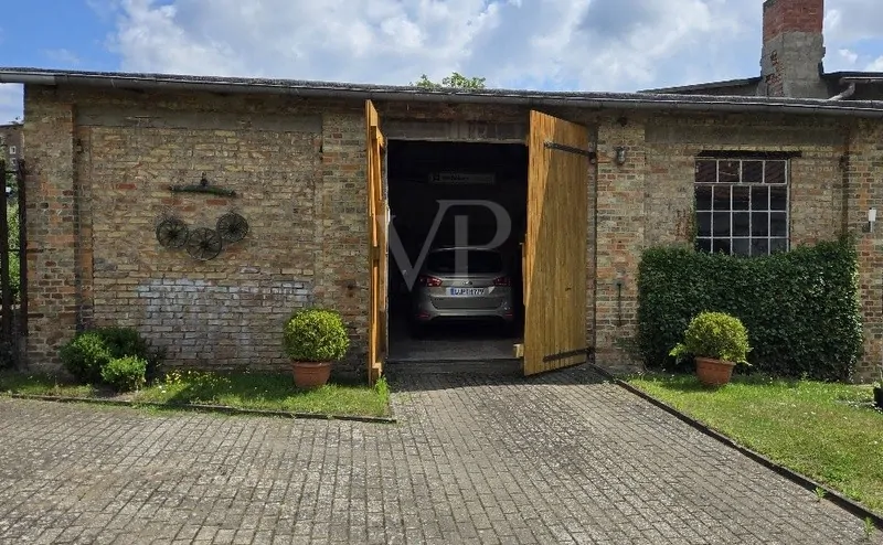 Halle für Autos oder Hobby