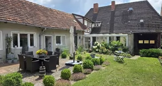 von_poll_real_estate_property_25086012_image_16