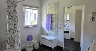 von_poll_real_estate_property_25086012_image_15