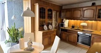 von_poll_real_estate_property_25086012_image_5