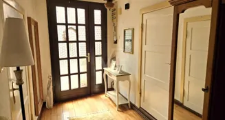 von_poll_real_estate_property_25086012_image_2